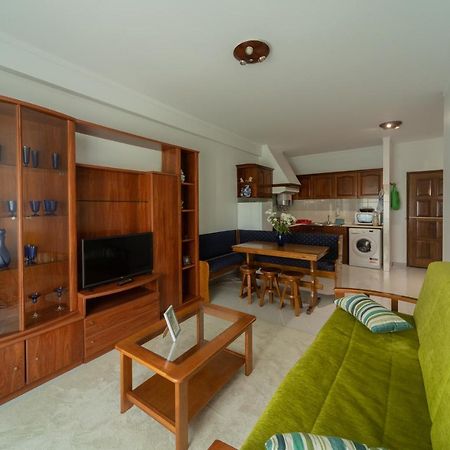 White Beach House Praia da Lourinha Экстерьер фото