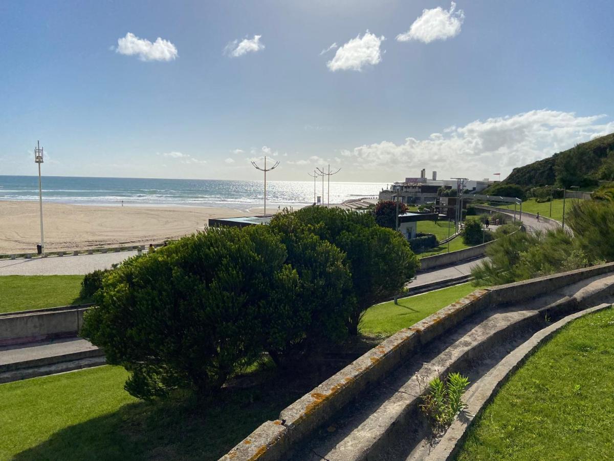 White Beach House Praia da Lourinha Экстерьер фото